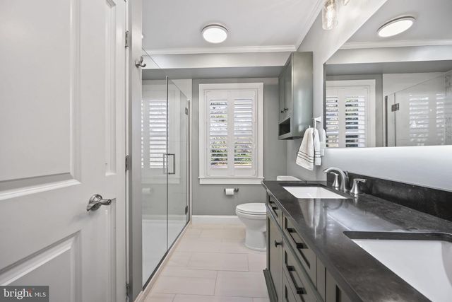 568 VILLAGE RD W RD, Princeton Junction, NJ 08550