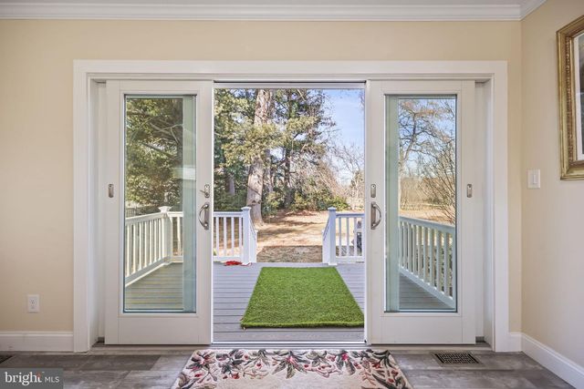 568 VILLAGE RD W RD, Princeton Junction, NJ 08550