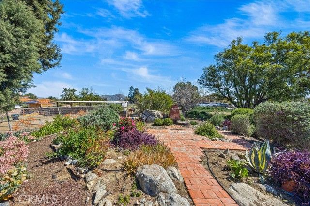 1951 Valley View Avenue, Norco, CA 92860