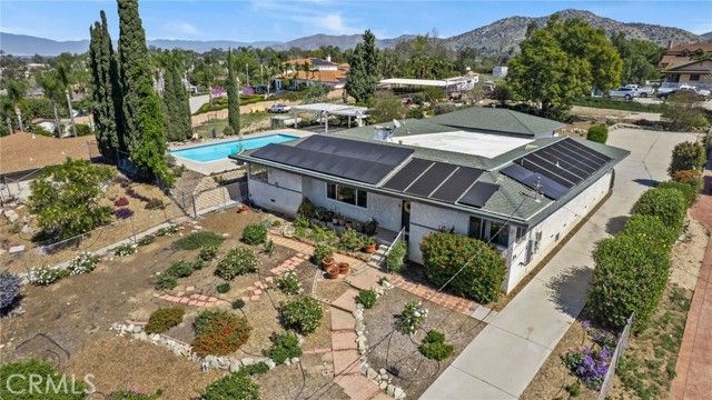1951 Valley View Avenue, Norco, CA 92860