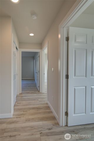 634 Island Circle SE, Ocean Shores, WA 98569