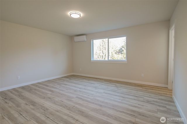 634 Island Circle SE, Ocean Shores, WA 98569