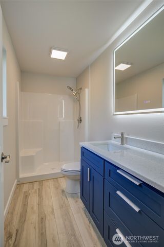 634 Island Circle SE, Ocean Shores, WA 98569