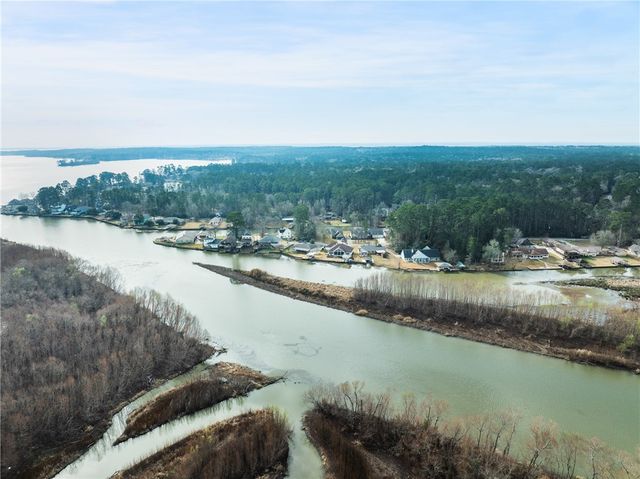 70 Lakeside, Trinity, TX 75862