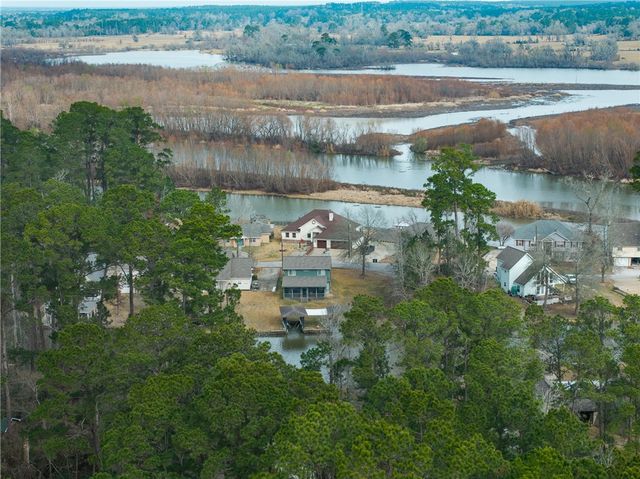 70 Lakeside, Trinity, TX 75862