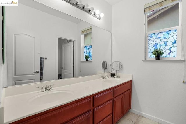 2474 Grant ST, Brentwood, CA 94513