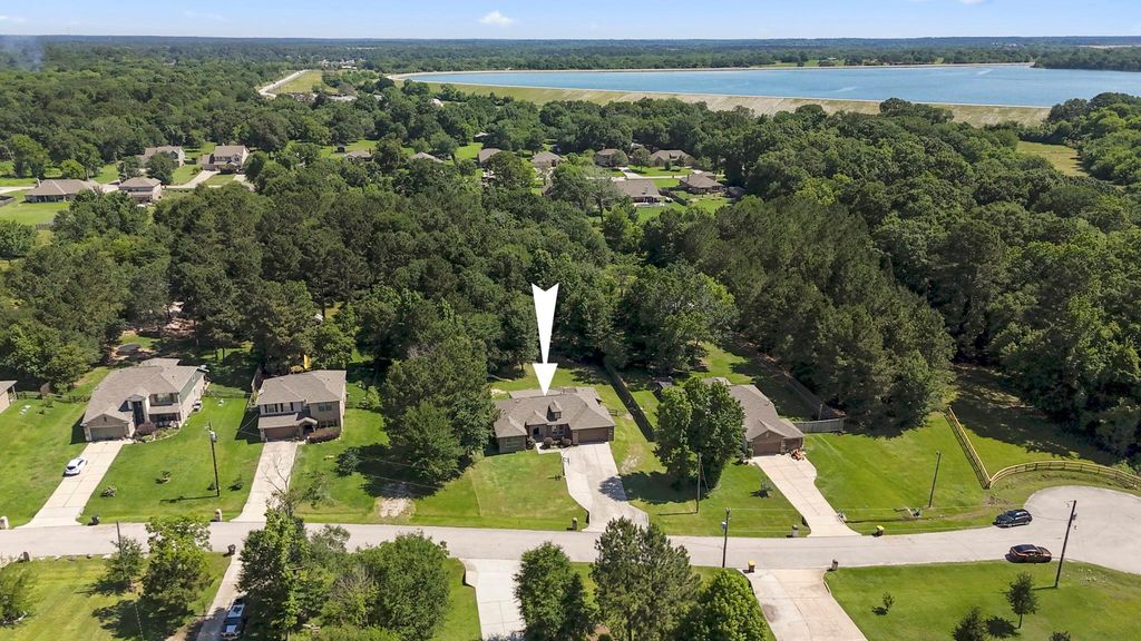 13351 Hidden Manor Court, Willis, TX 77318