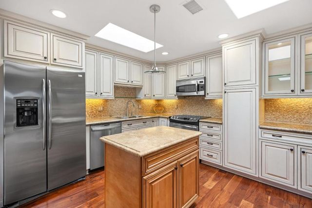 3147 Via Vista B, Laguna Woods, CA 92637