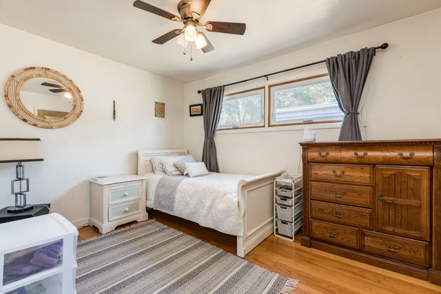 6542 N Kenneth Avenue, Lincolnwood, IL 60712