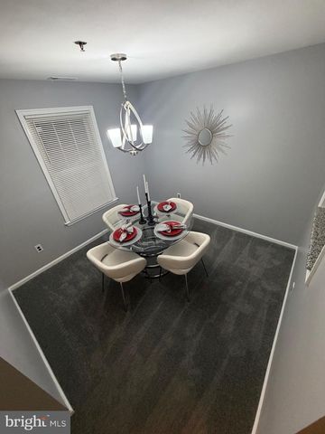 102 STONEHURST CT, New Castle, DE 19720