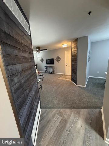 102 STONEHURST CT, New Castle, DE 19720