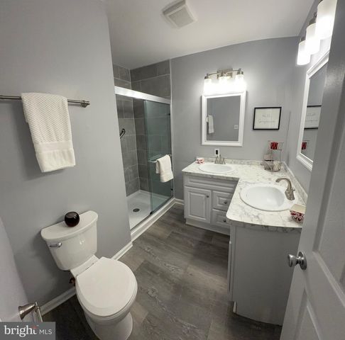102 STONEHURST CT, New Castle, DE 19720