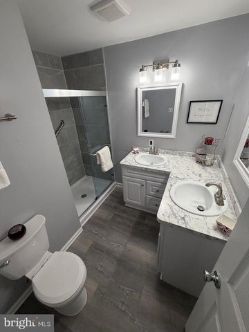 102 STONEHURST CT, New Castle, DE 19720