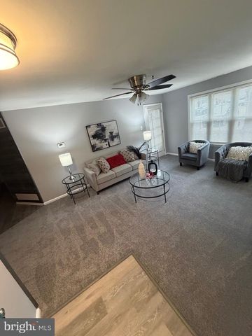 102 STONEHURST CT, New Castle, DE 19720