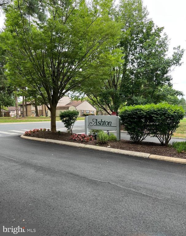 102 STONEHURST CT, New Castle, DE 19720
