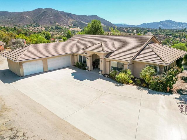 40487 Rock Mountain Drive, Fallbrook, CA 92028