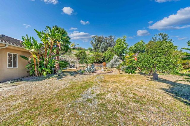 40487 Rock Mountain Drive, Fallbrook, CA 92028