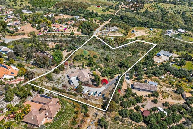 40487 Rock Mountain Drive, Fallbrook, CA 92028