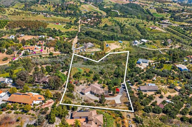 40487 Rock Mountain Drive, Fallbrook, CA 92028