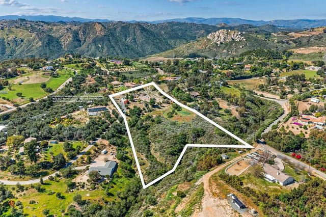 40487 Rock Mountain Drive, Fallbrook, CA 92028