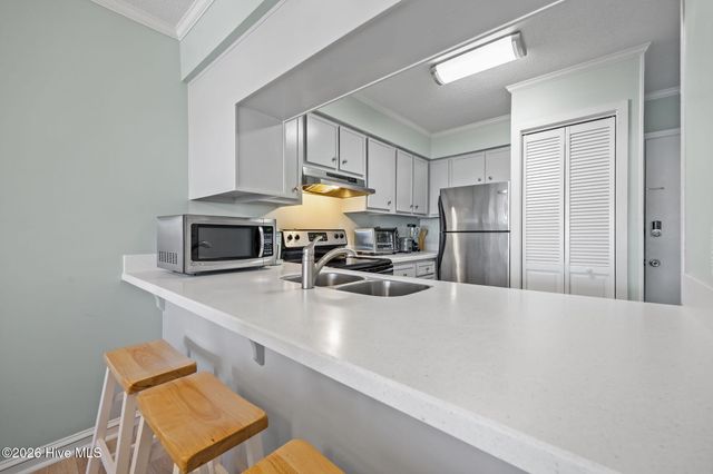 1904 E Fort Macon Road 280, Atlantic Beach, NC 28512