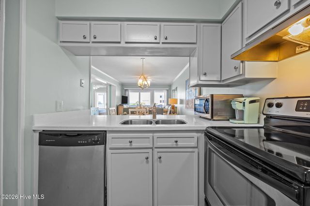 1904 E Fort Macon Road 280, Atlantic Beach, NC 28512