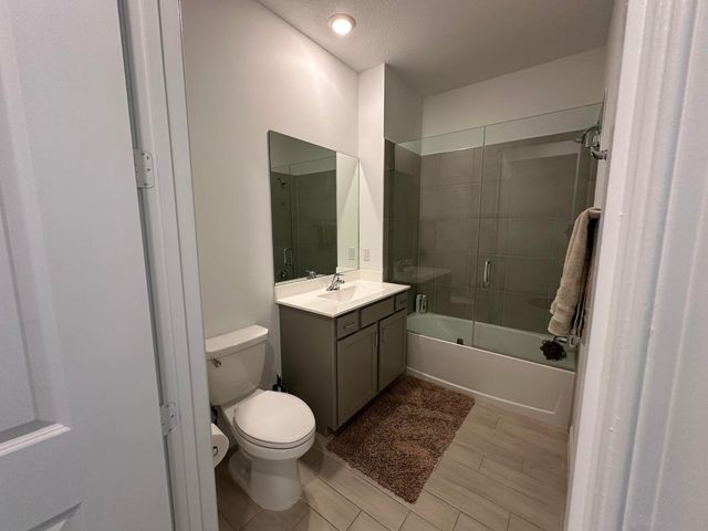 7036 Peters Lane, Delray Beach, FL 33446