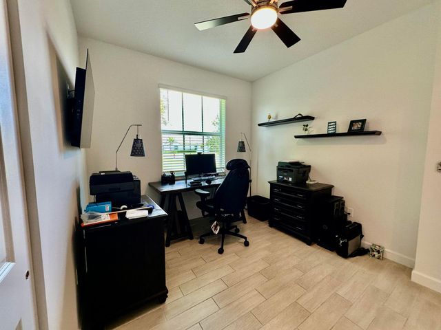 7036 Peters Lane, Delray Beach, FL 33446