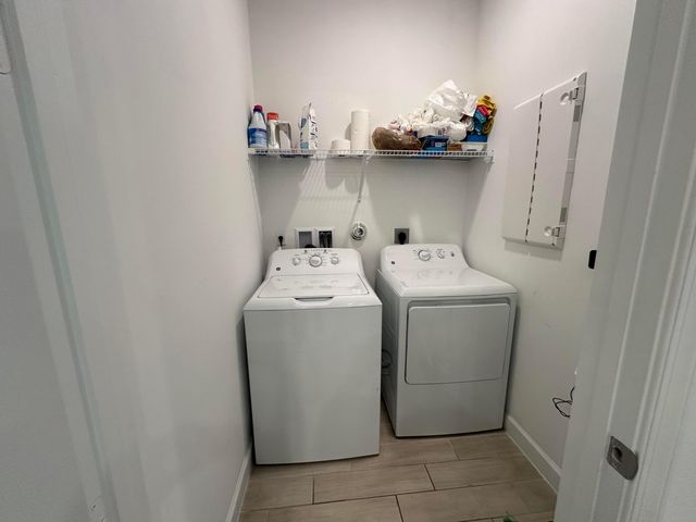 7036 Peters Lane, Delray Beach, FL 33446