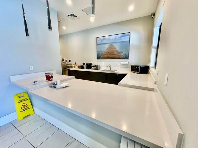7036 Peters Lane, Delray Beach, FL 33446