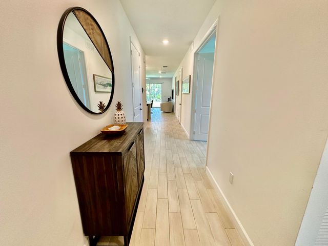 7036 Peters Lane, Delray Beach, FL 33446