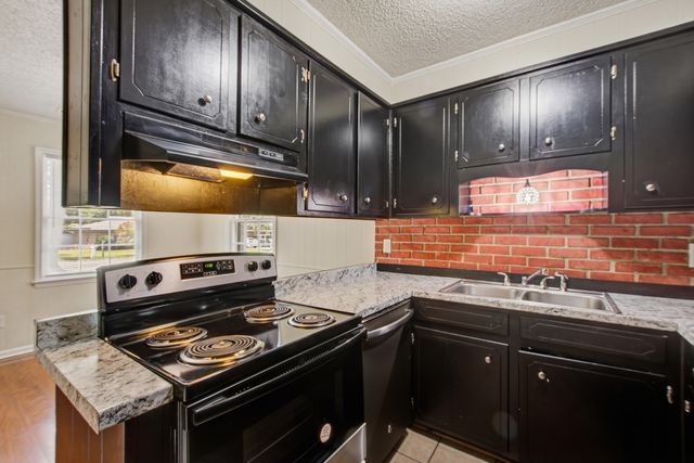 111 Miley Drive, Summerville, SC 29485