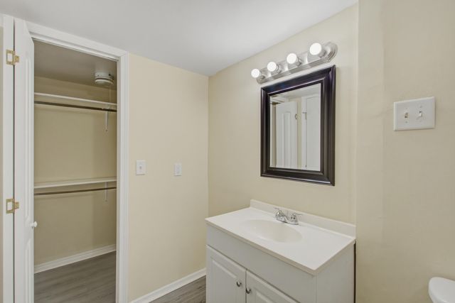 111 Miley Drive, Summerville, SC 29485