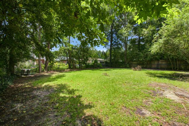 111 Miley Drive, Summerville, SC 29485
