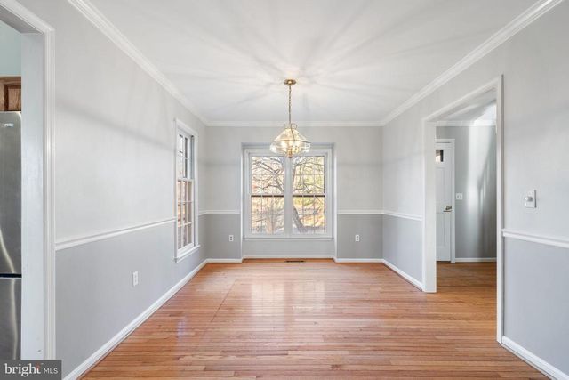 7087 WESTMORELAND DR, Warrenton, VA 20187