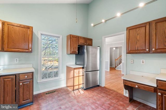 7087 WESTMORELAND DR, Warrenton, VA 20187