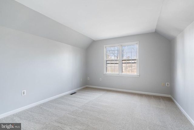 7087 WESTMORELAND DR, Warrenton, VA 20187