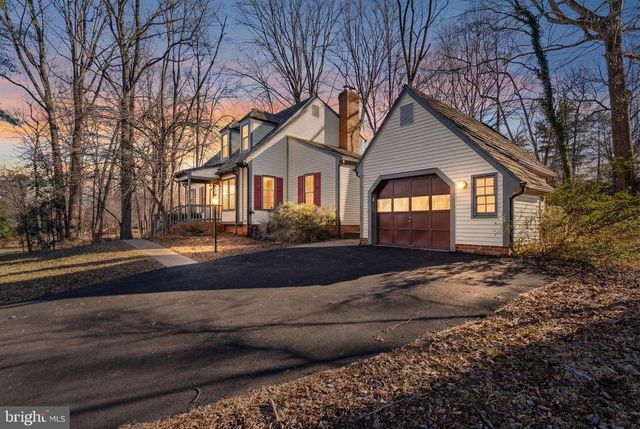 7087 WESTMORELAND DR, Warrenton, VA 20187