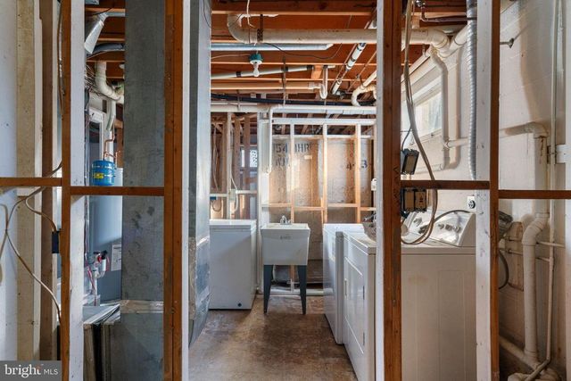 7087 WESTMORELAND DR, Warrenton, VA 20187