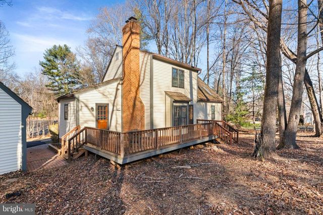 7087 WESTMORELAND DR, Warrenton, VA 20187