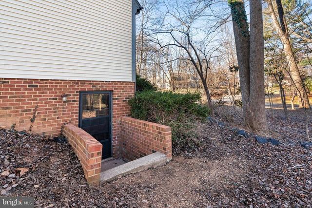 7087 WESTMORELAND DR, Warrenton, VA 20187