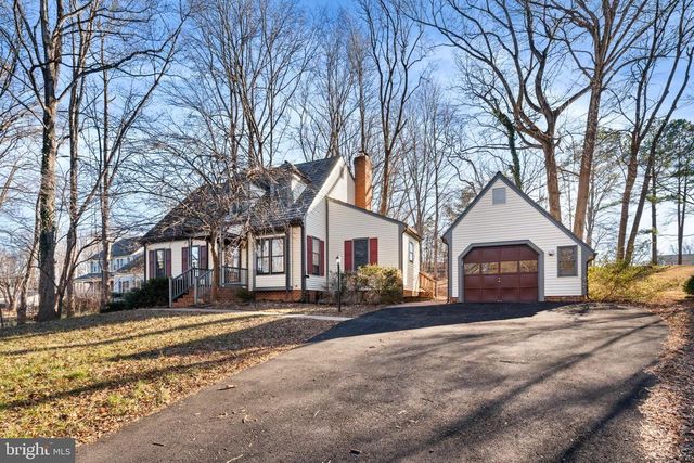 7087 WESTMORELAND DR, Warrenton, VA 20187