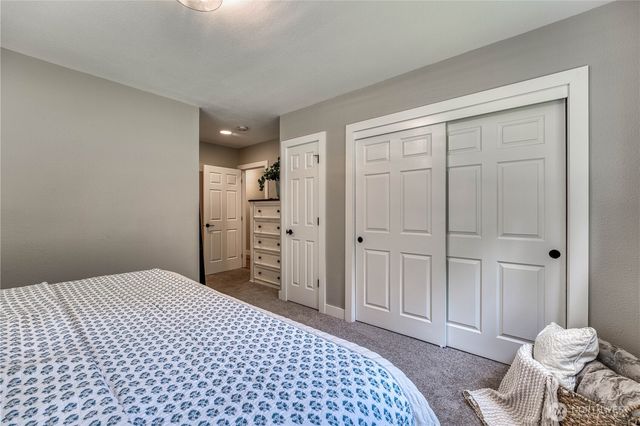 4828 SW Hunter Road, Port Orchard, WA 98367