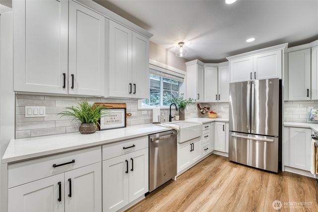 4828 SW Hunter Road, Port Orchard, WA 98367