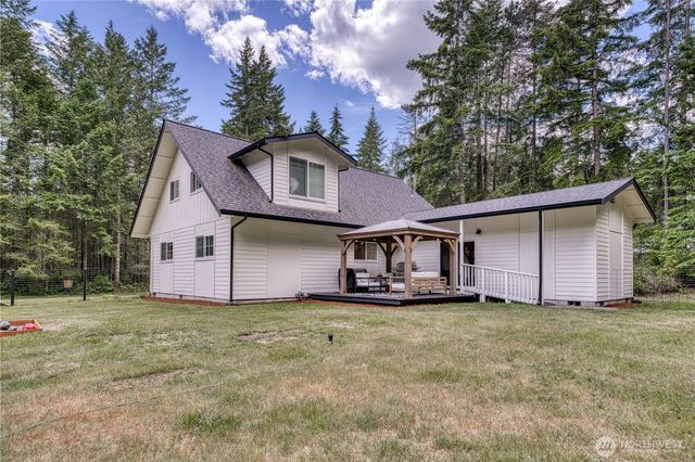 4828 SW Hunter Road, Port Orchard, WA 98367