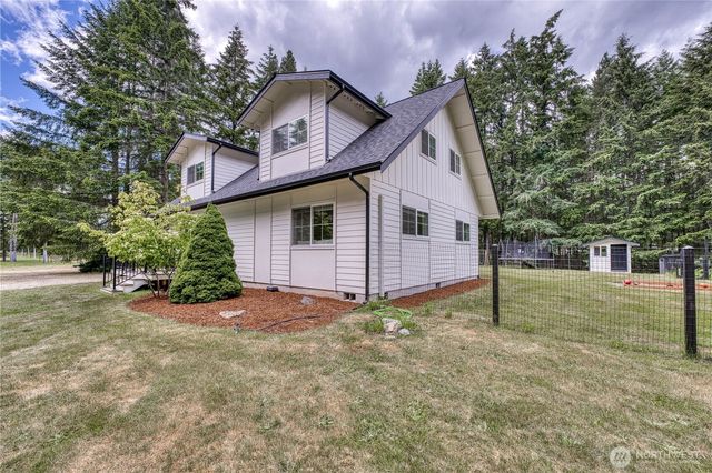 4828 SW Hunter Road, Port Orchard, WA 98367