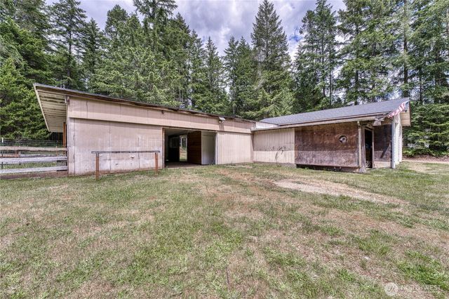 4828 SW Hunter Road, Port Orchard, WA 98367