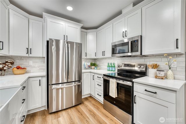 4828 SW Hunter Road, Port Orchard, WA 98367