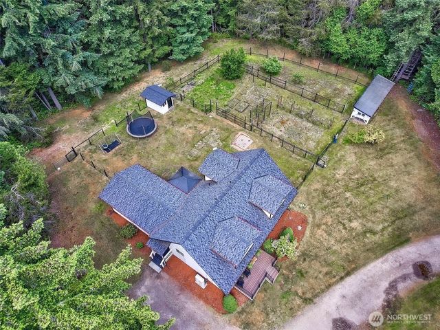 4828 SW Hunter Road, Port Orchard, WA 98367