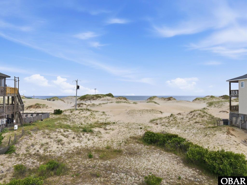 Image 12 of property listing at 1670 Sandfiddler Road Lot 2, Corolla, NC 27927